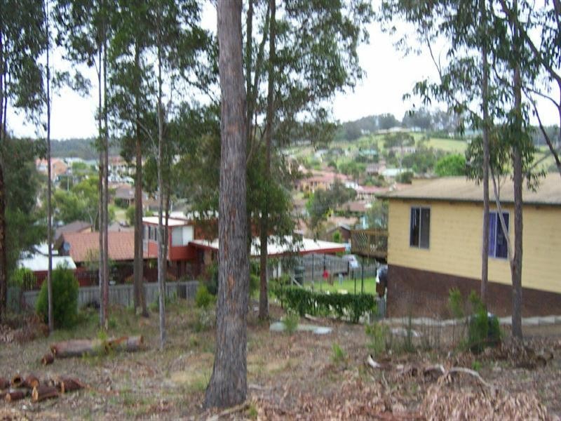 4 Pacific Road, Surf Beach NSW 2536