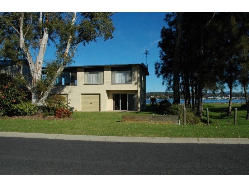 87 Timbara Crescent, Surfside NSW 2536