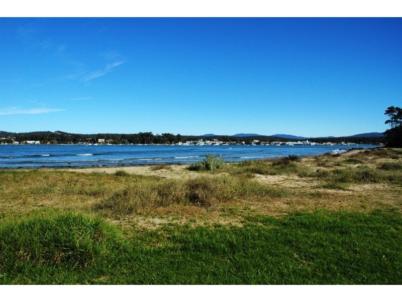 87 Timbara Crescent, Surfside NSW 2536