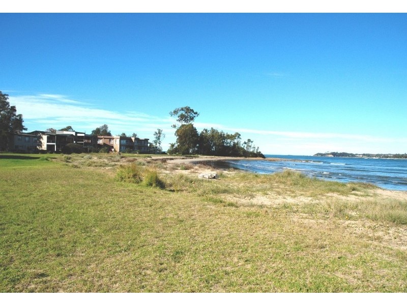 87 Timbara Crescent, Batemans Bay NSW 2536