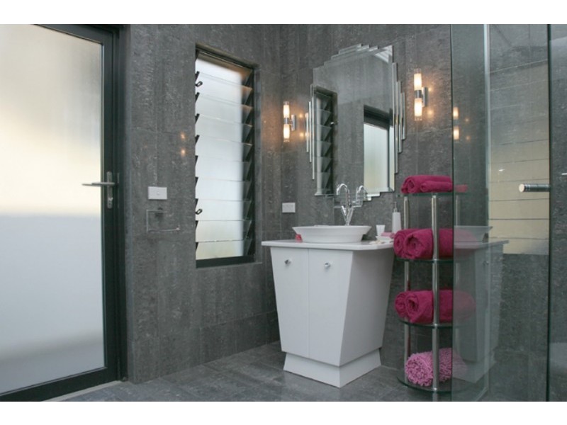 163 Northcove Road, Batemans Bay NSW 2536