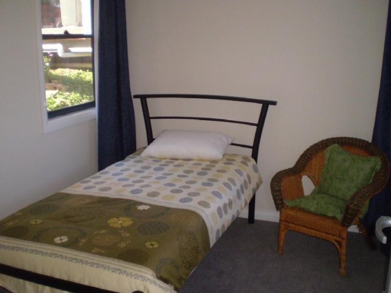 20 Braidwood Street, Batemans Bay NSW 2536