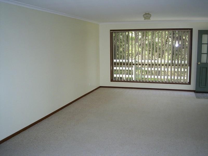 24 Johnson Place, Surf Beach NSW 2536