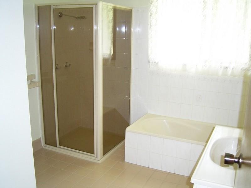 24 Johnson Place, Surf Beach NSW 2536