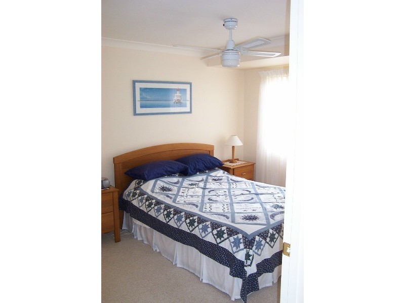 12/8 Lord Place, North Batemans Bay NSW 2536