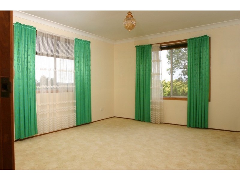 53 Bavarde Avenue, Batemans Bay NSW 2536