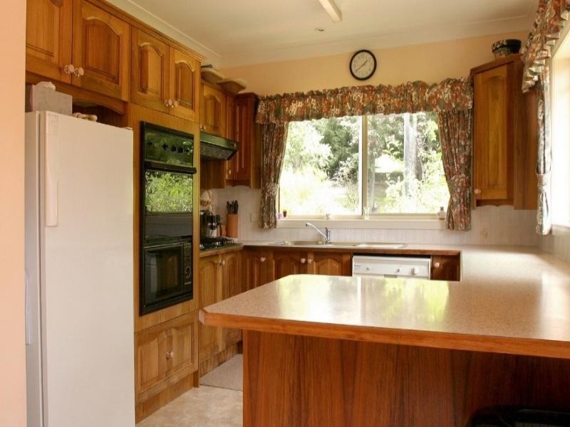 22 Kauzal Crescent, Surf Beach NSW 2536