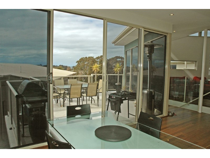 5B Sanctuary Place, Catalina NSW 2536