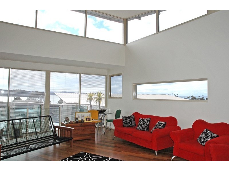 5B Sanctuary Place, Catalina NSW 2536