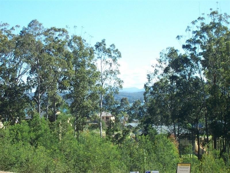 42 Broomfield Crescent, Long Beach NSW 2536