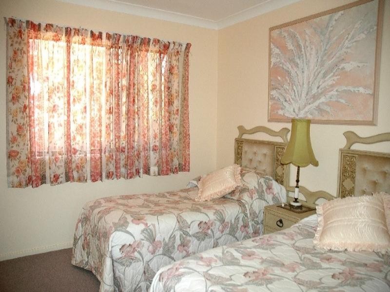 18 Calton Road, Batemans Bay NSW 2536