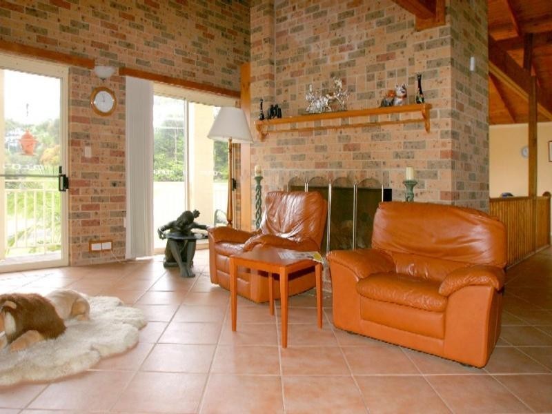 1 Youralla Avenue, Malua Bay NSW 2536