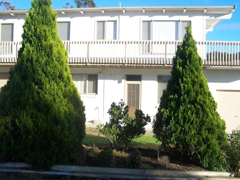 1 Malua Street, Malua Bay NSW 2536