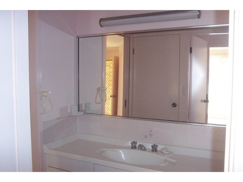 27 Melaleuca Crescent, Catalina NSW 2536