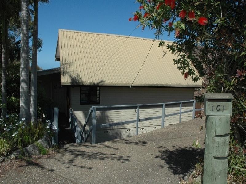 101 Vista Avenue, Catalina NSW 2536