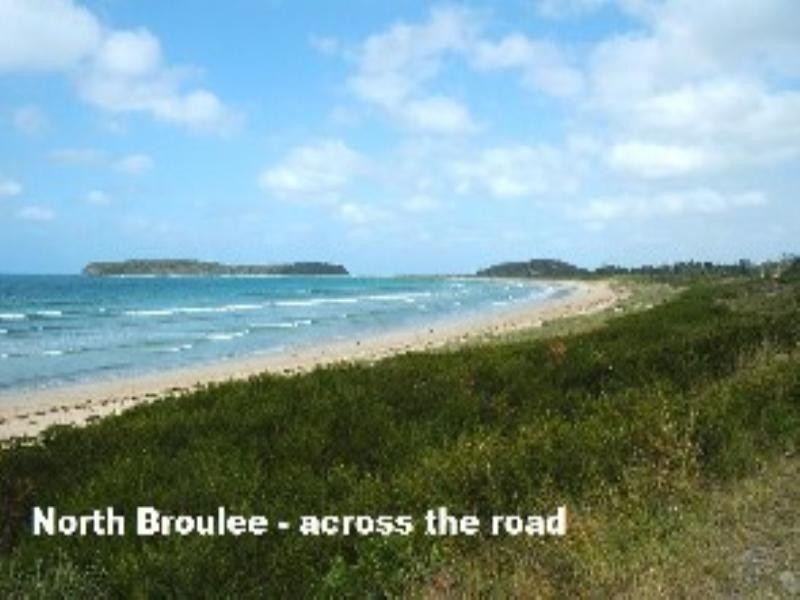 1 Grant Street, Broulee NSW 2537