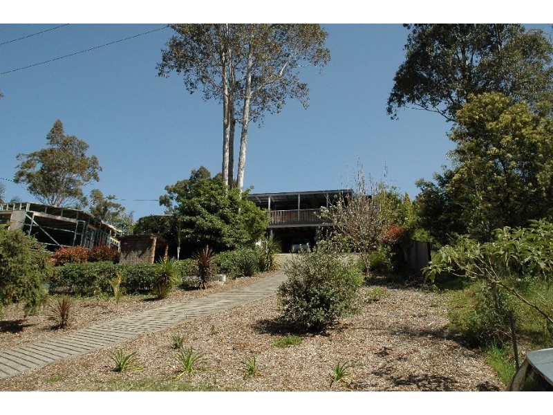60 Catalina Drive, Catalina NSW 2536