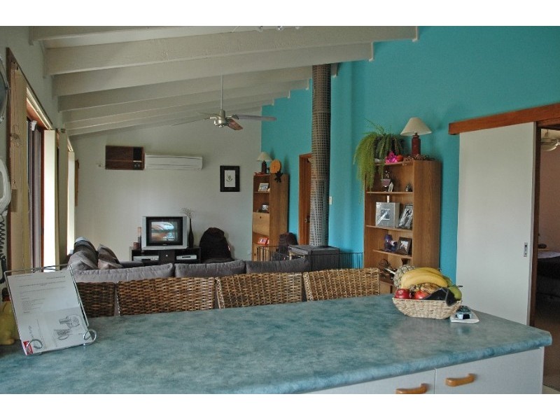 60 Catalina Drive, Catalina NSW 2536