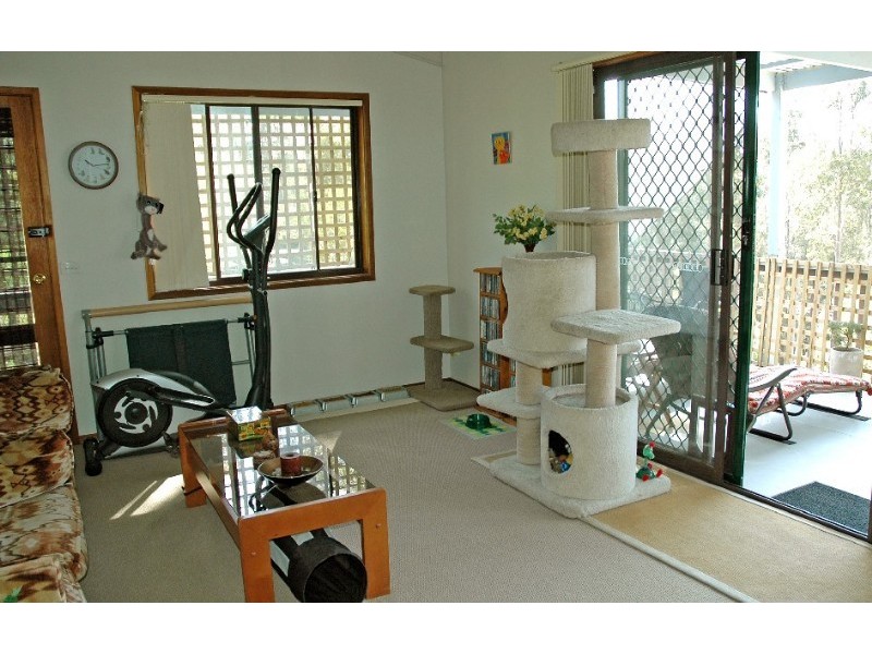 60 Catalina Drive, Catalina NSW 2536