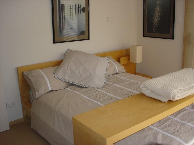 1/27 Bronte Crescent, Sunshine Bay NSW 2536