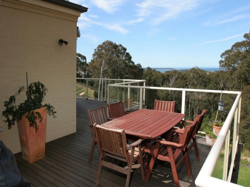 137 Vista Avenue, Batemans Bay NSW 2536