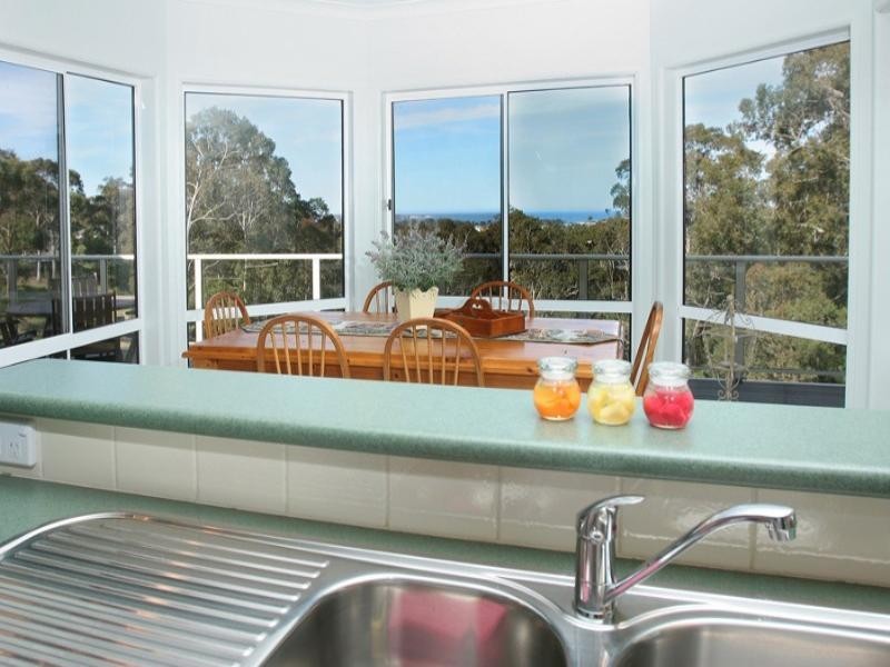 137 Vista Avenue, Catalina NSW 2536