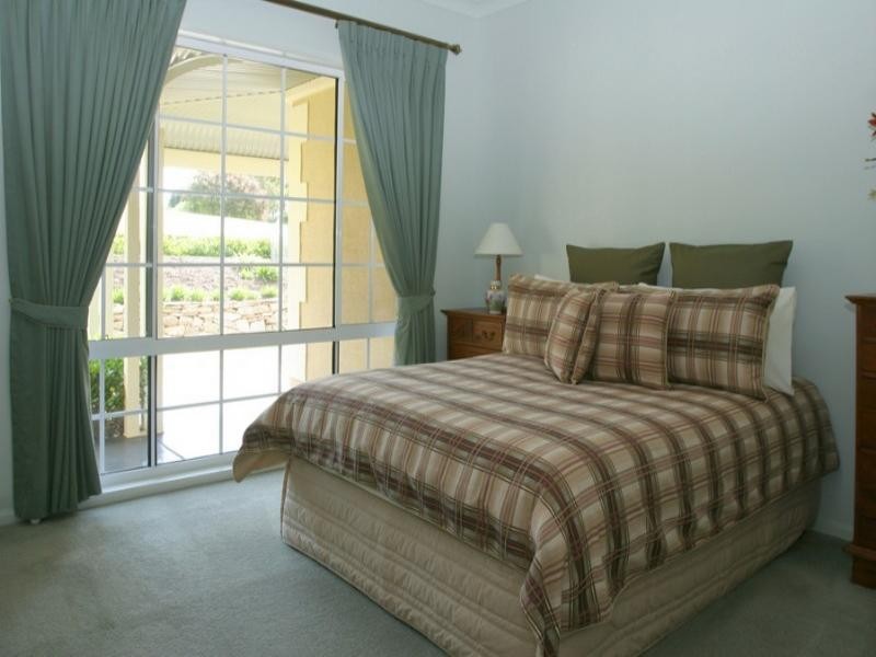 137 Vista Avenue, Catalina NSW 2536