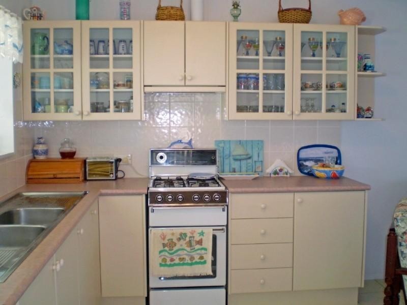 72 Pacific Road, Surf Beach NSW 2536