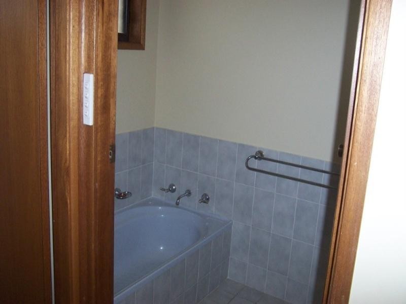 35 Euroka Avenue, Malua Bay NSW 2536