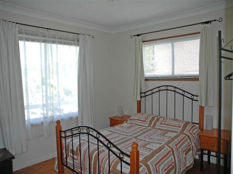 5 Bernadette BoulevaRoad, Batehaven NSW 2536