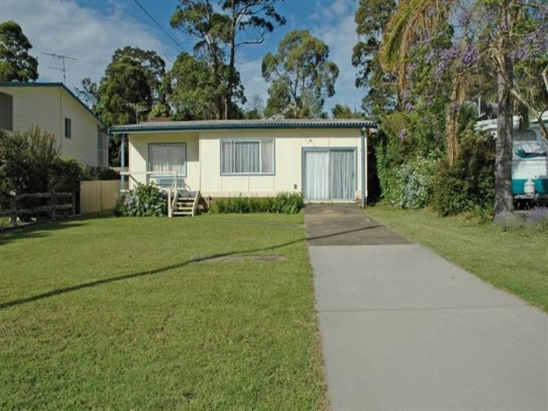 5 Bernadette BoulevaRoad, Batehaven NSW 2536