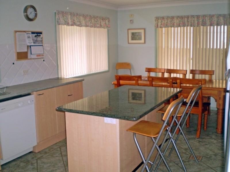 9 Bayview Street, Surfside NSW 2536