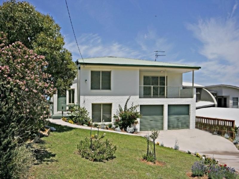 43 Tallawang Avenue, Malua Bay NSW 2536