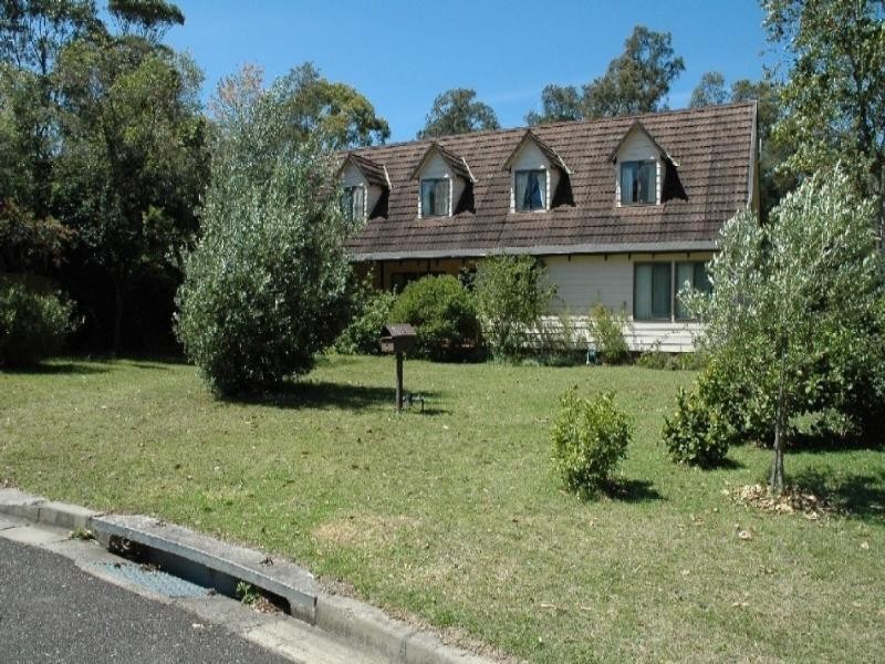 6 Pendula Place, Maloneys Beach NSW 2536