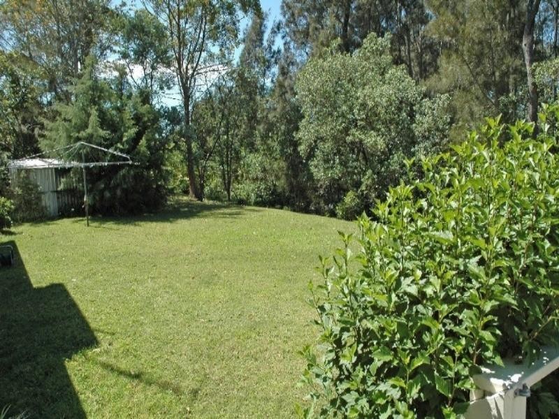 6 Pendula Place, Maloneys Beach NSW 2536