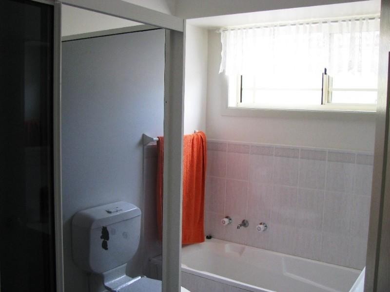 5/1 Eric Fenning Drive, Surf Beach NSW 2536