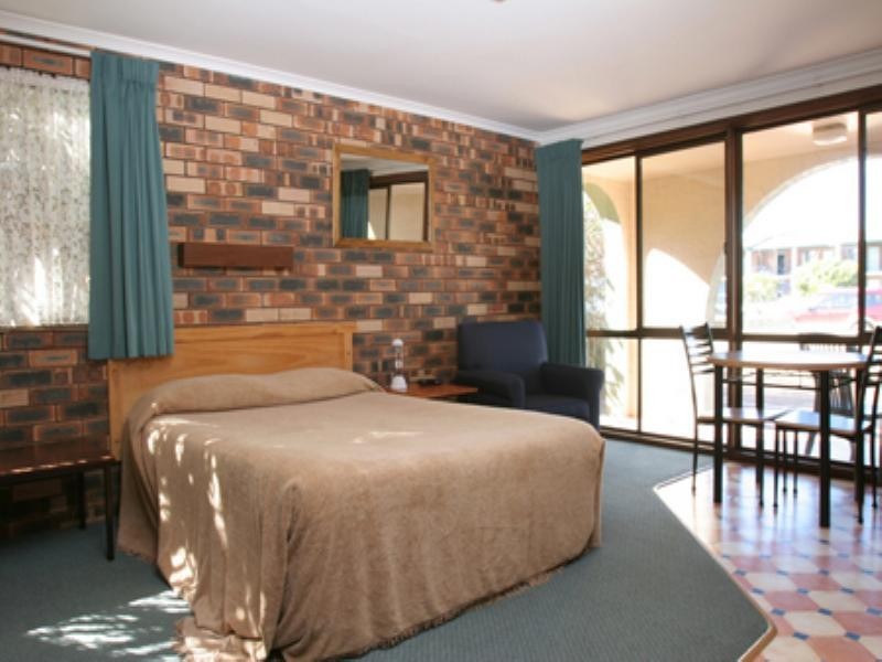 12-15/54 Beach Road, Batemans Bay NSW 2536