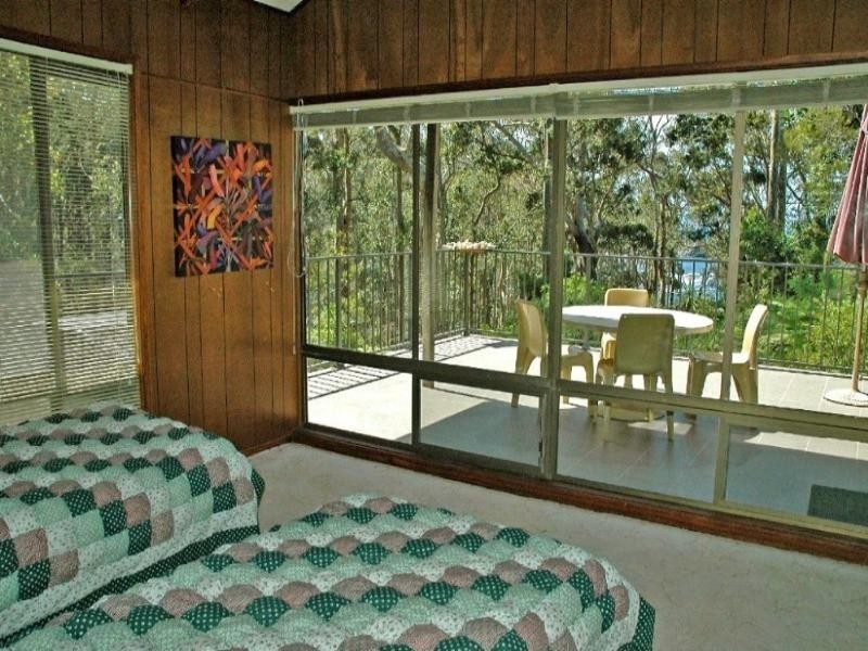 18-20 Denise Drive, Batemans Bay NSW 2536