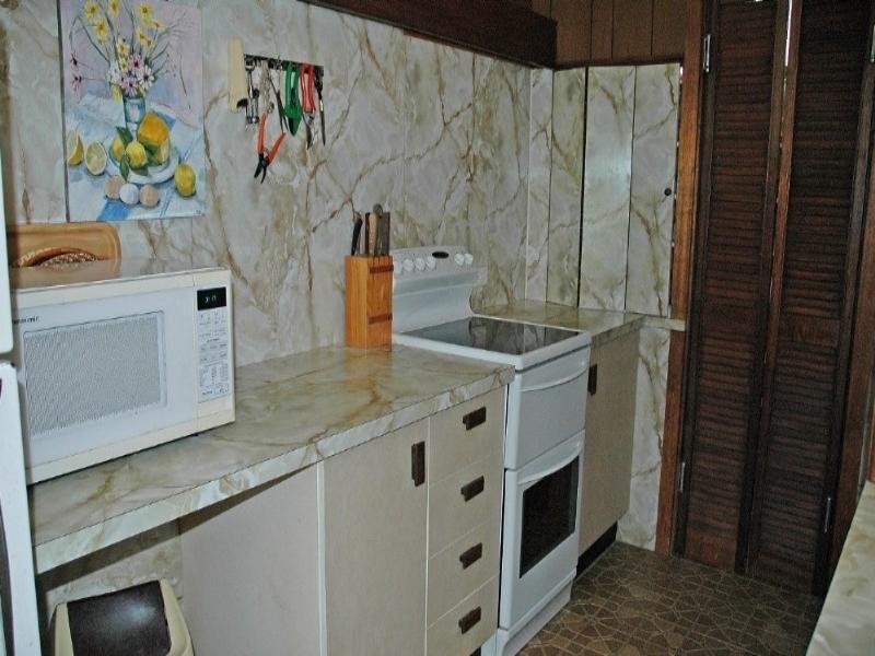 18-20 Denise Drive, Batemans Bay NSW 2536