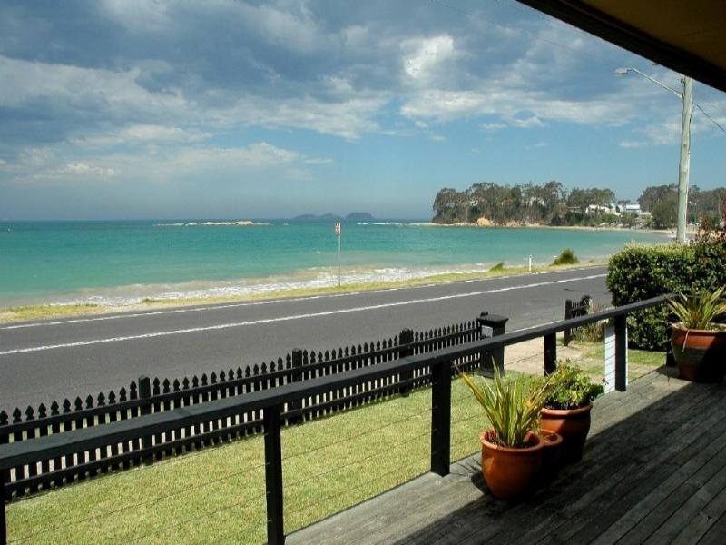 362 Beach Road, Batehaven NSW 2536