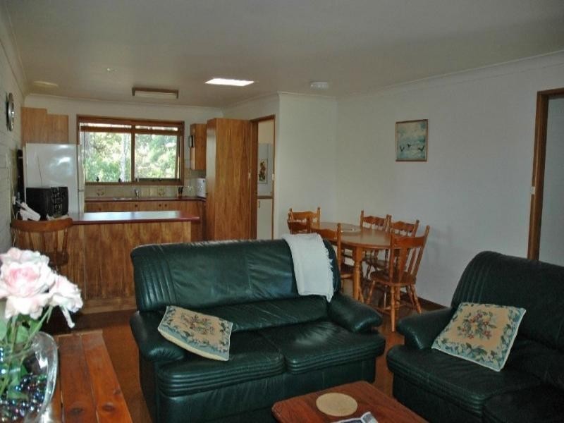 2/19 High View Avenue, Surf Beach NSW 2536