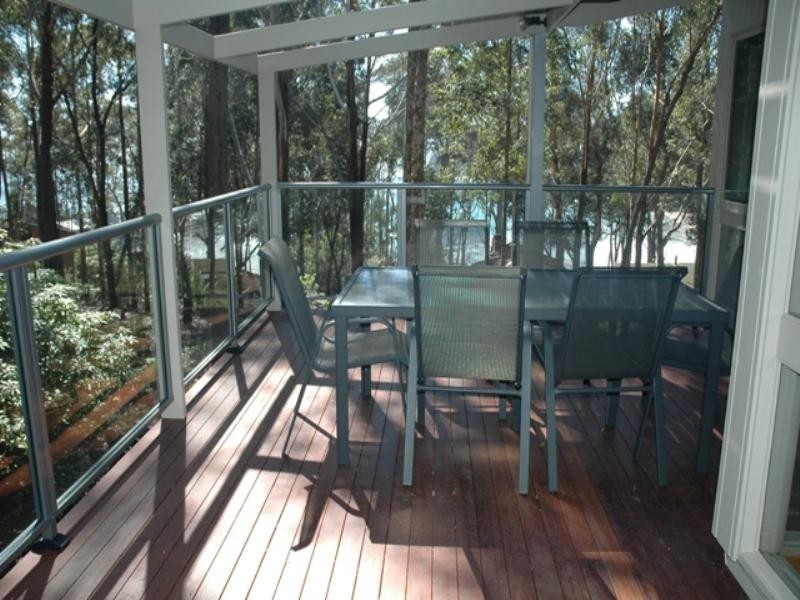 27 Denise Drive, Lilli Pilli NSW 2536