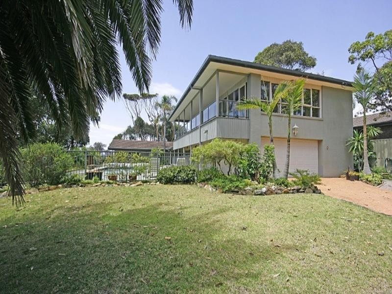 2 Karoo Crescent, Batemans Bay NSW 2536