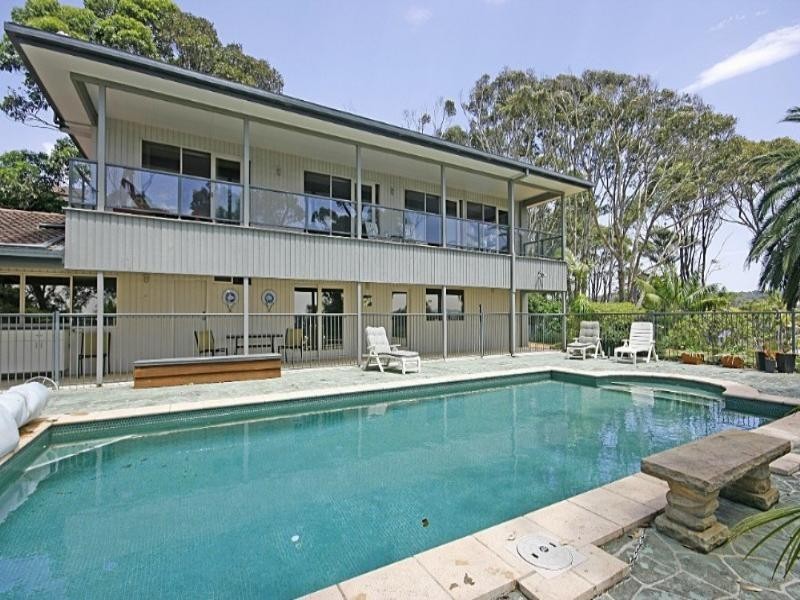 2 Karoo Crescent, Batemans Bay NSW 2536
