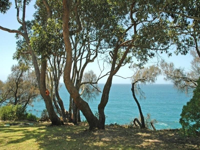 2 Karoo Crescent, Batemans Bay NSW 2536