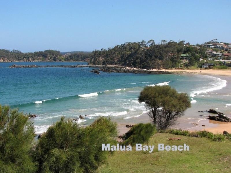 2 Karoo Crescent, Batemans Bay NSW 2536