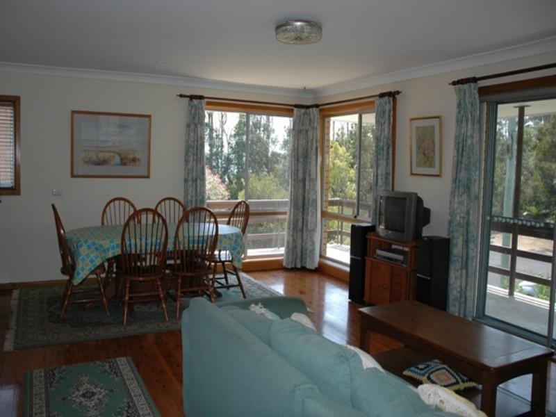 29 Fairview Drive, Batemans Bay NSW 2536