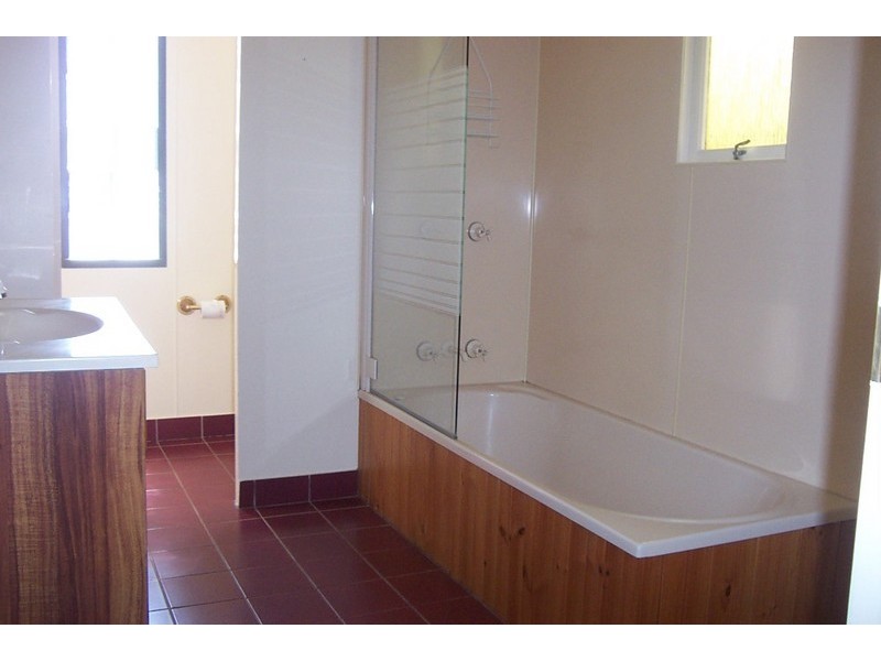 10 Dilkera Close, Surfside NSW 2536