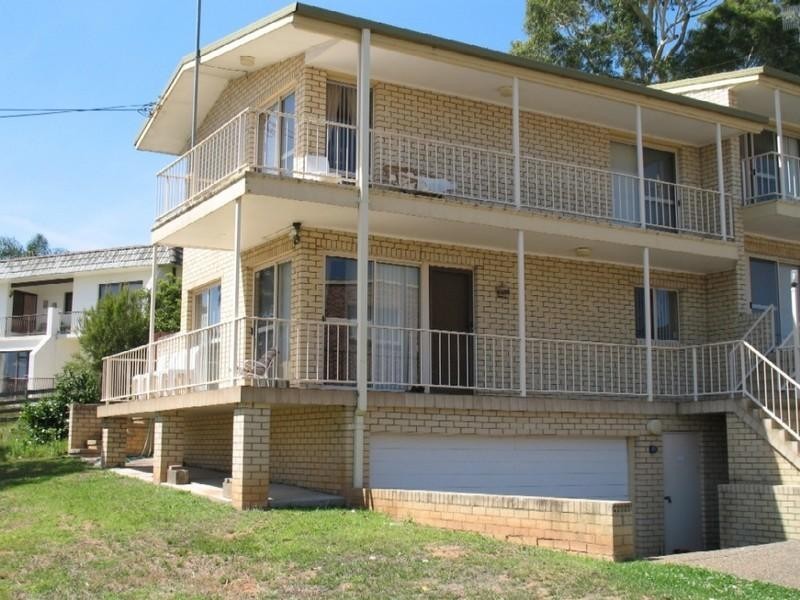 1/10 Corrigan Crescent, Batehaven NSW 2536