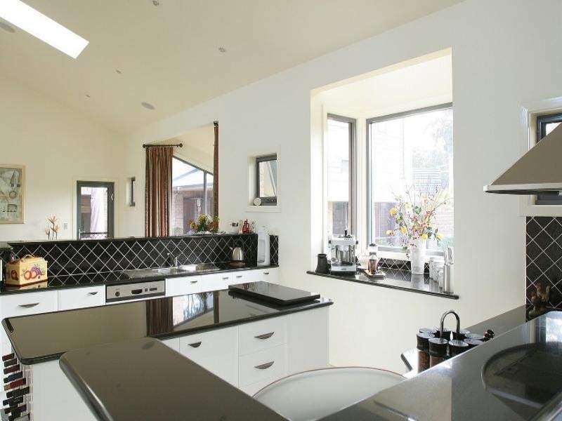 33 Cors Parade, Batemans Bay NSW 2536